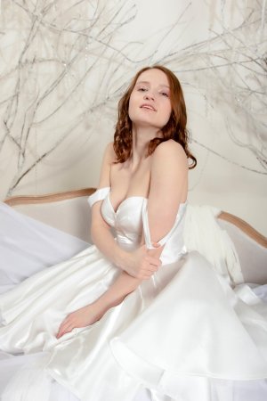 Olivia Westsun teases seductively, legs spread temptingly, power in every move — Olivia Westsun #6